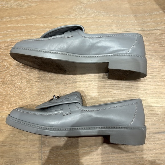 Authentic Chanel Quilted Loafers size 39 - Picture 5 of 9
